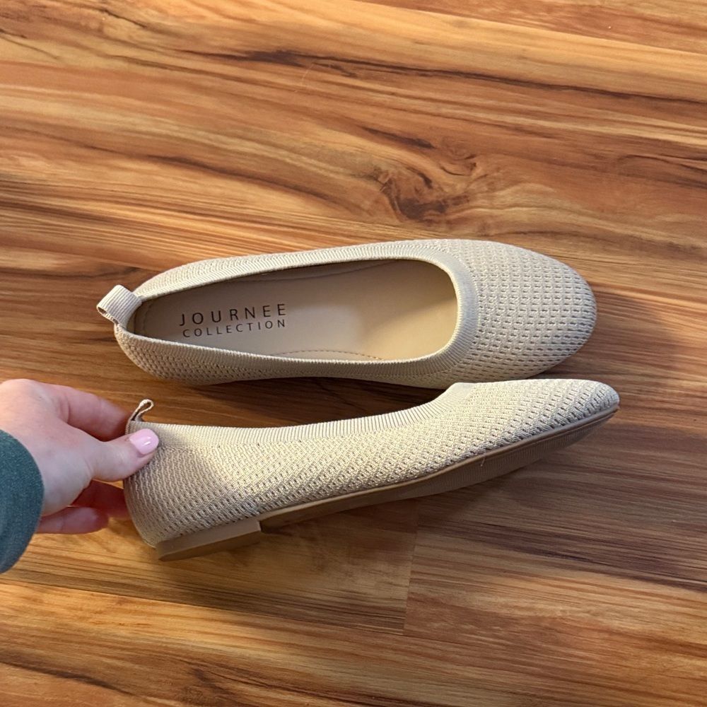 Journee Collection Beige Knit Ballet Flats